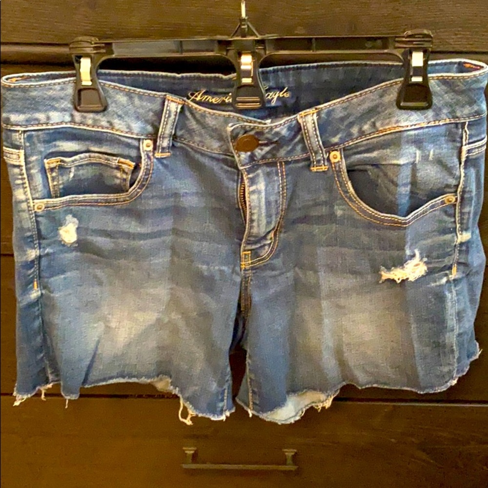 American Eagle super stretch shorts size 10